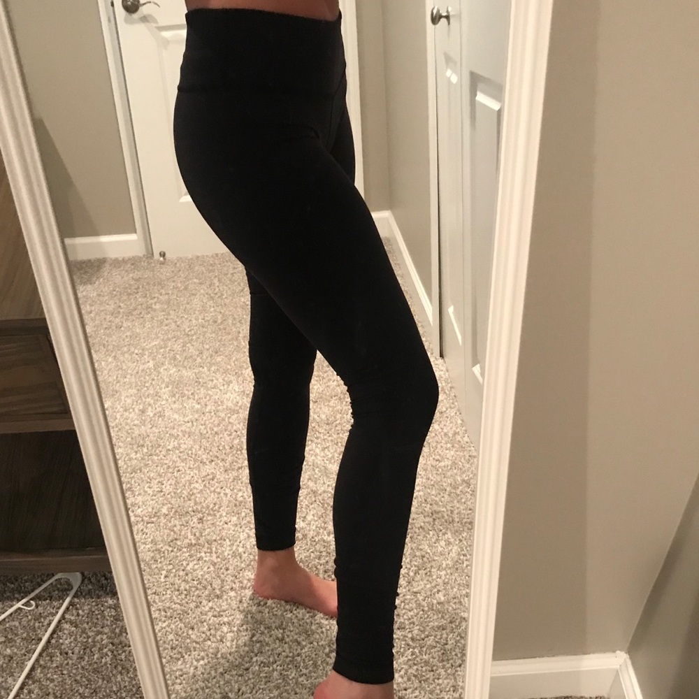 Lululemon Black Wunder Under